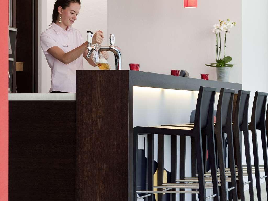Hotel Ibis Basel Bahnhof Ristorante foto