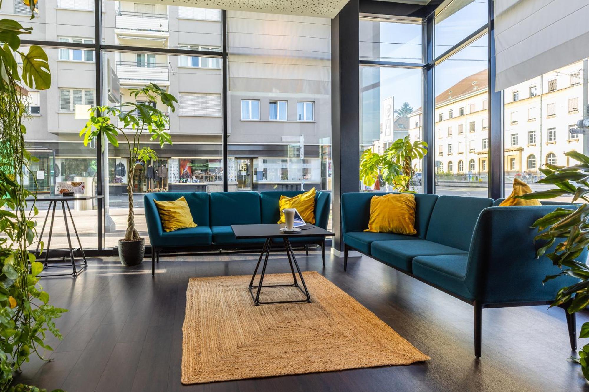 Hotel Ibis Basel Bahnhof Esterno foto
